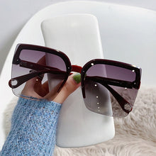 Load image into Gallery viewer, Leslie Sunglasses