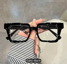 Load image into Gallery viewer, Jayla Glasses