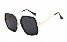 Load image into Gallery viewer, Oversized Women's Square Sunglasses