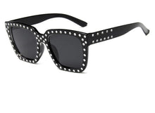 Load image into Gallery viewer, Diamond Sunglasses