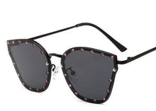 Load image into Gallery viewer, Diamond Cateye Sunglasses