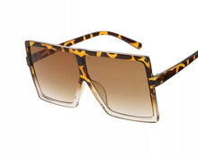 Load image into Gallery viewer, Constance Sunglasses