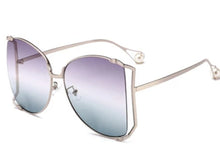 Load image into Gallery viewer, Oversized Square Butterfly Pearl Sunglasses