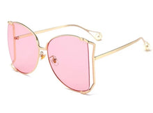Load image into Gallery viewer, Oversized Square Butterfly Pearl Sunglasses